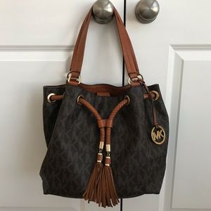 MICHEAL Micheal Kors “Jet Set” Large Gathered Tote